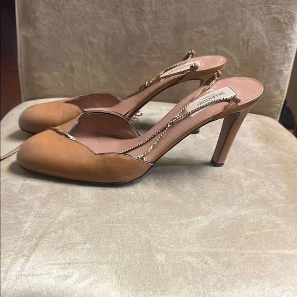 Valentino Women's Brown Leather Heels - Picture 3 of 5